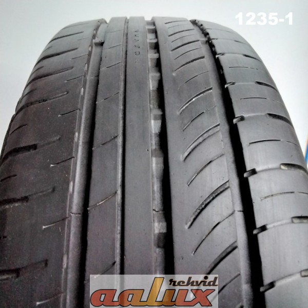 205/65R16C NOKIAN Hakka C 107/105T DOT4912 6mm