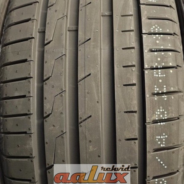 215/55R17 ROADX RXMOTION DU71 98W    CA71 