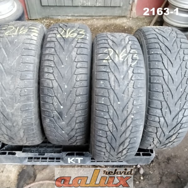 245/70R16 NOKIAN Hakkapeliita R2 SUV 111R XL DOT15 4.5mm