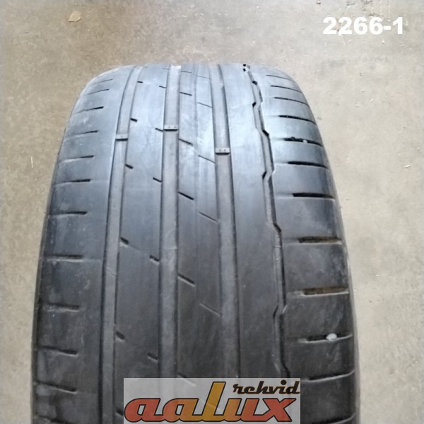 225/45R19 HANKOOK VentusS1 evo3 104Y DOT4720 3mm