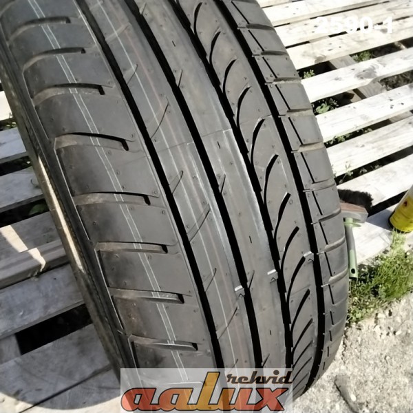 235/55R17 DUNLOP SP Sport Maxx TT  103W DOT3612 7.5mm