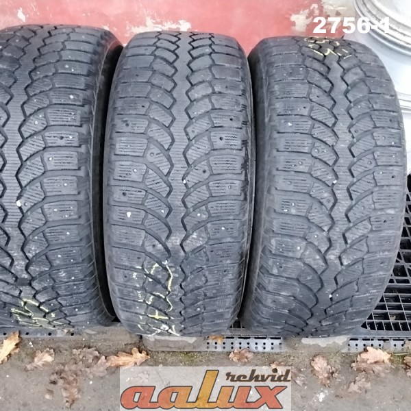 255/55R18 BRIDGESTONE Blizzak Spike-01   109T DOT1915 6mm