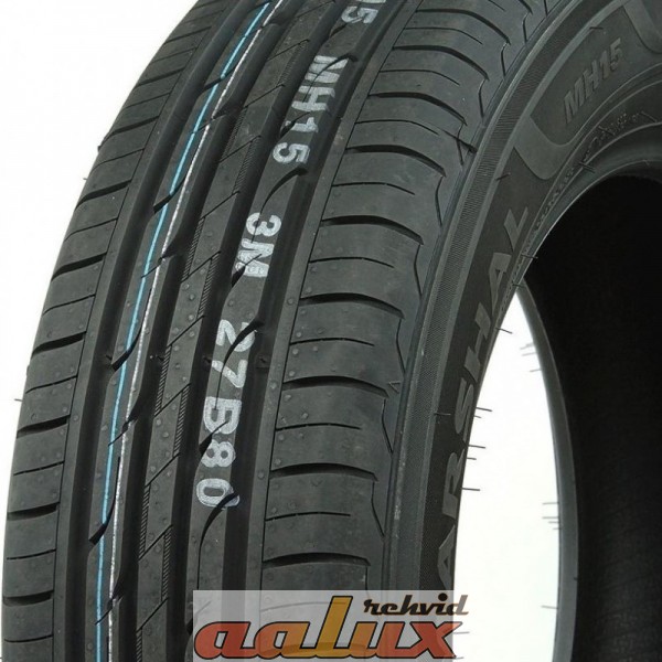 225/45R17 Marshal MH15  (Kumho) 94W    CB72 